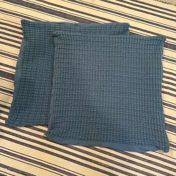 NWOT Serena & Lily Set of 2 Montauk Euro Shams in French Blue - Picture 2 of 7